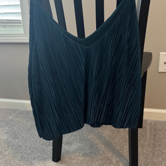 Metallic Teal Ribbed Tank - Picture 3 of 4